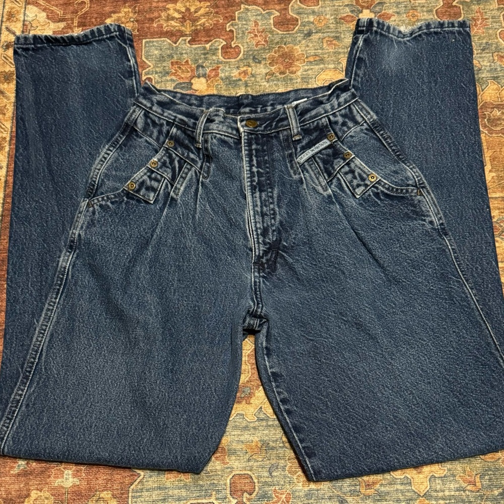 vintage pleated rockies